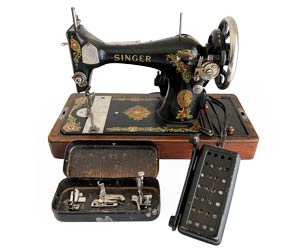 Farmhouse Style: Singer 128K